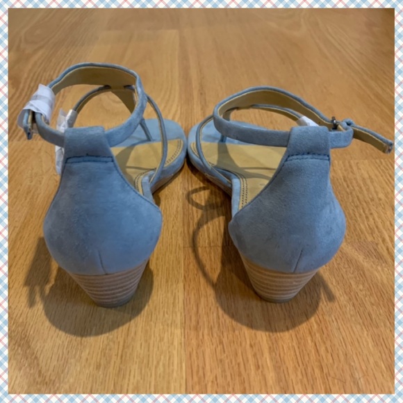 Splendid Brooklyn V-Strap Wedge Thong Sandals 8 - Picture 8 of 11